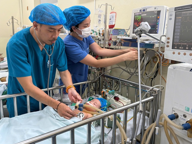 Mang lại cơ hội sống từ sàng lọc tim bẩm sinh- Ảnh 1. Mang lại cơ hội sống từ sàng lọc tim bẩm sinh- Ảnh 1.