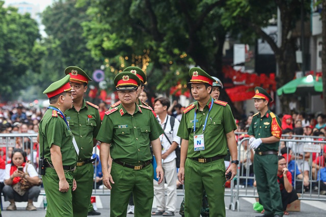 Chuyện kể phía sau thành công trong công tác bảo đảm an toàn tuyệt đối nhiệm vụ A80- Ảnh 3. Chuyện kể phía sau thành công trong công tác bảo đảm an toàn tuyệt đối nhiệm vụ A80- Ảnh 3.