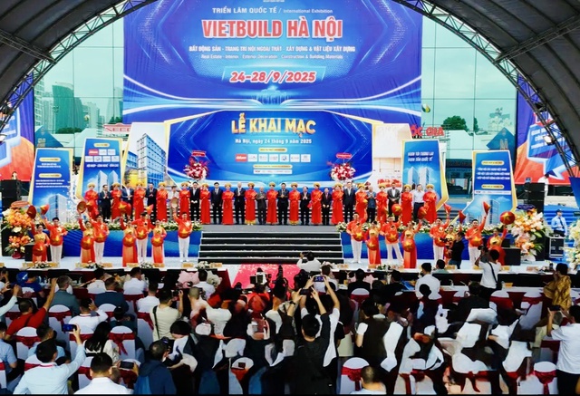Hơn 1.000 gian hàng tham gia Triển lãm Quốc tế Vietbuild Hà Nội 2025- Ảnh 1.