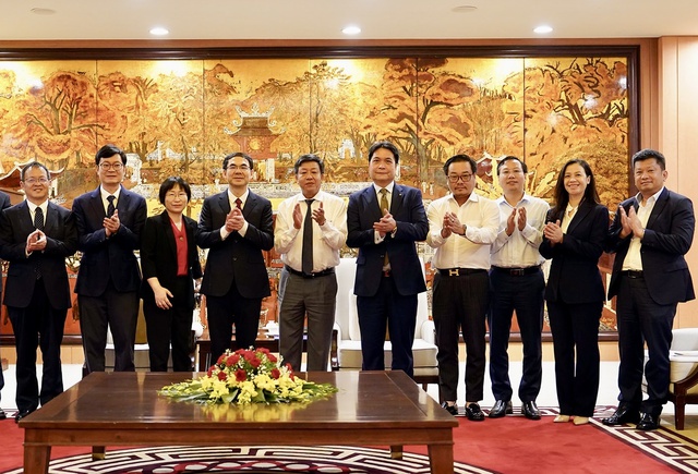 Hà Nội-Quảng Châu tăng cường hợp tác đầu tư phát triển hạ tầng- Ảnh 1. Hà Nội-Quảng Châu tăng cường hợp tác đầu tư phát triển hạ tầng- Ảnh 1.