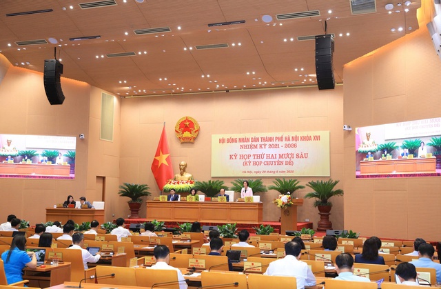 Hà Nội: Ủy quyền giải quyết TTHC cho công chức cấp xã - Ảnh 1.