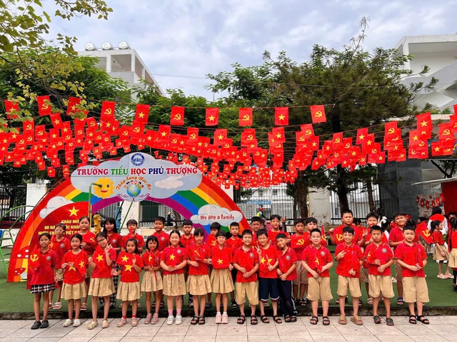 Các trường học ở Hà Nội chào đón ngày Khai giảng năm học mới- Ảnh 4. Các trường học ở Hà Nội chào đón ngày Khai giảng năm học mới- Ảnh 4.