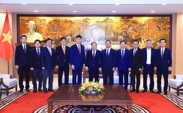 Hà Nội tạo điều kiện cho tập đoàn Samsung Việt Nam mở rộng hoạt động, hợp tác- Ảnh 2.