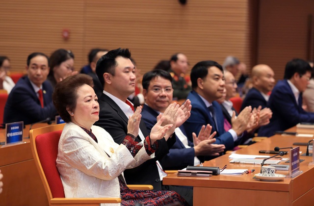 Hà Nội tôn vinh những đóng góp xuất sắc của doanh nghiệp thành phố- Ảnh 4.