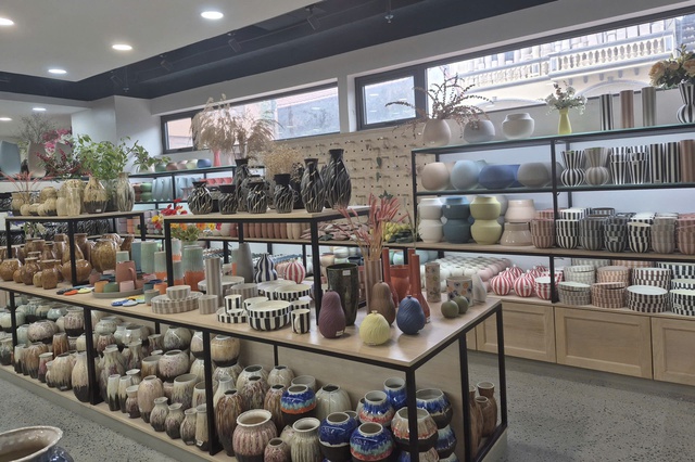 Xây dựng không gian văn hóa làng nghề Hà Nội – từ di sản truyền thống đến động lực sáng tạo- Ảnh 1. Xây dựng không gian văn hóa làng nghề Hà Nội – từ di sản truyền thống đến động lực sáng tạo- Ảnh 1.