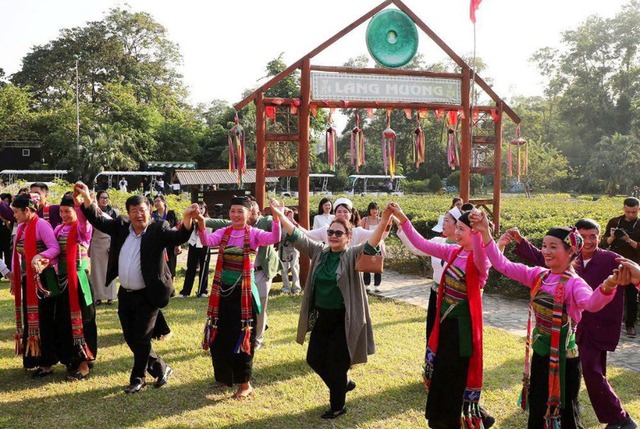 ‘Về bản đón xuân’ không gian trải nghiệm Tết sớm tại Hà Nội- Ảnh 1.