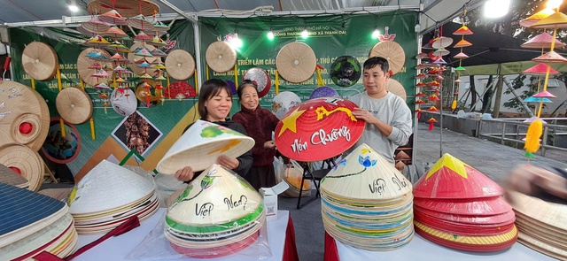 Tăng cường kết nối thương mại-du lịch, nâng tầm giá trị ‘điểm đến’ Thủ đô- Ảnh 1.