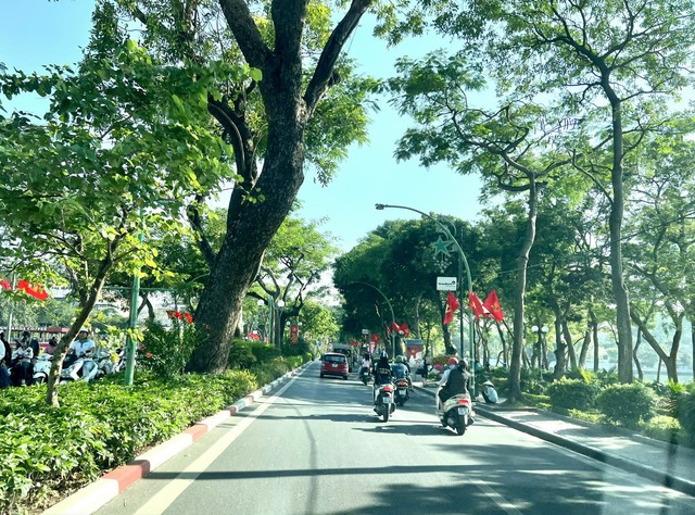 Hà Nội lấy ý kiến về thí điểm thiết kế các tuyến phố cảnh quan tại trung tâm Thủ đô- Ảnh 1. Hà Nội lấy ý kiến về thí điểm thiết kế các tuyến phố cảnh quan tại trung tâm Thủ đô- Ảnh 1.