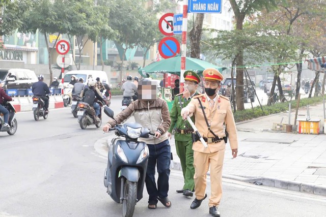 Xử lý gần 1700 học sinh vi phạm trật tự an toàn giao thông trong tháng 1/2026- Ảnh 2.
