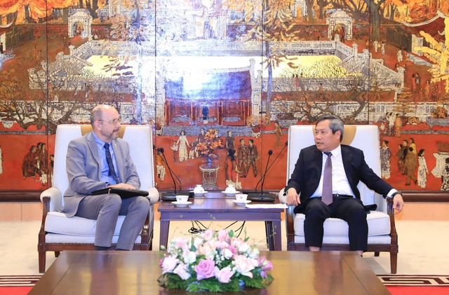 Hà Nội sẵn sàng ủng hộ Đại sứ quán Thụy Sĩ tổ chức các hoạt động giao lưu văn hóa- Ảnh 2.