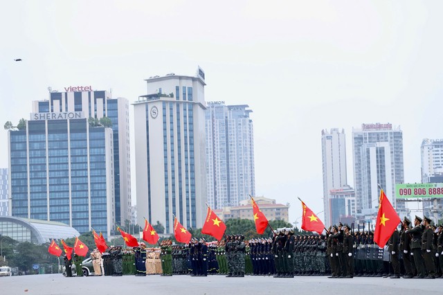 Hà Nội siết chặt giao thông phục vụ sơ duyệt, diễn tập bảo vệ Đại hội XIV- Ảnh 3.