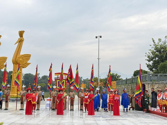 'Cội nguồn di sản giữa lòng Thủ đô': Hướng về cội nguồn dân tộc- Ảnh 2.