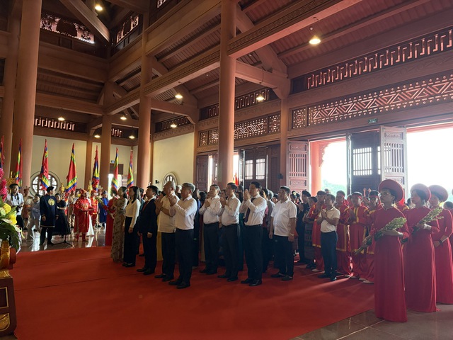 'Cội nguồn di sản giữa lòng Thủ đô': Hướng về cội nguồn dân tộc- Ảnh 3.