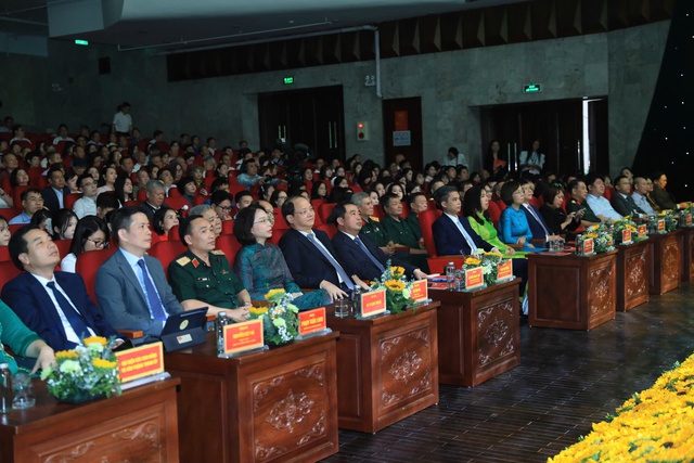 Trao thưởng Giải báo chí về phát triển văn hóa và xây dựng người Hà Nội thanh lịch, văn minh năm 2026- Ảnh 1.