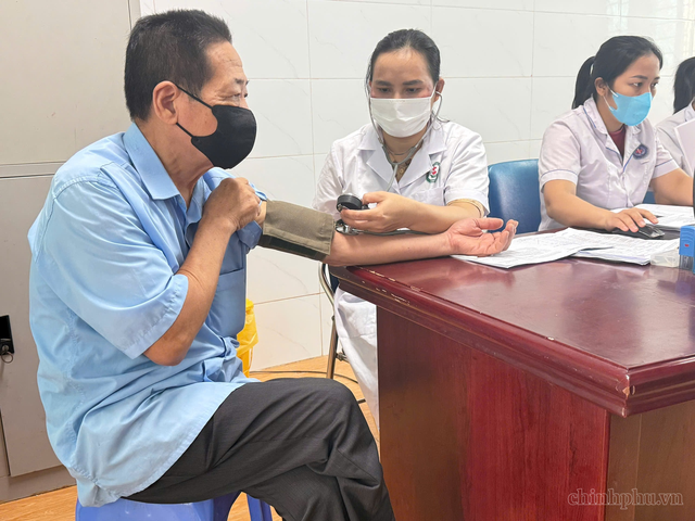 Hà Nội có gần 8,7 triệu người tham gia bảo hiểm y tế- Ảnh 1.