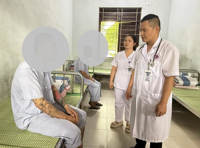 Ma túy tàn phá sức khỏe tâm thần: Hệ lụy kéo dài, đe dọa tương lai người trẻ- Ảnh 1.