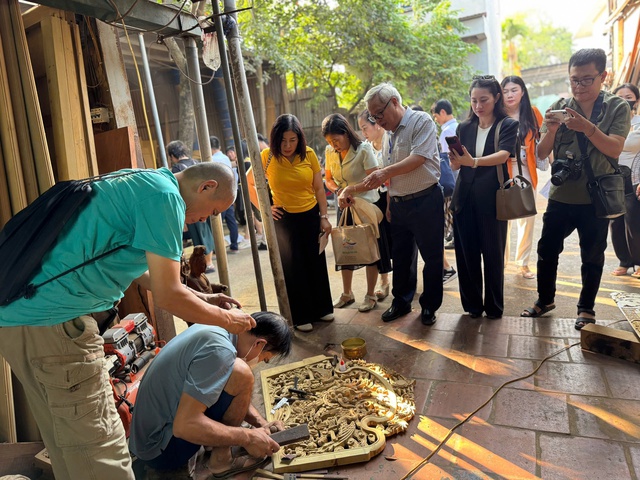 Hà Nội kết nối doanh nghiệp lữ hành, phát triển tour du lịch Sơn Đồng- Ảnh 3.