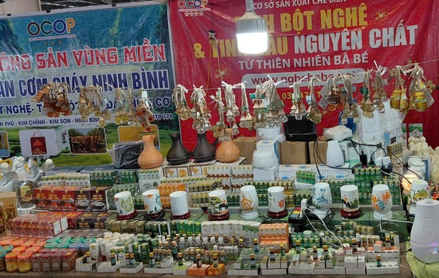 Thúc đẩy chuyển đổi số, nâng cao giá trị nông sản và phát triển chuỗi liên kết - Ảnh 1.