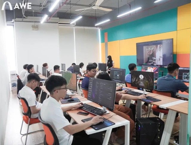 Hà Nội hoàn thiện thủ tục hỗ trợ học phí cho người học nghề trọng điểm - Ảnh 1.
