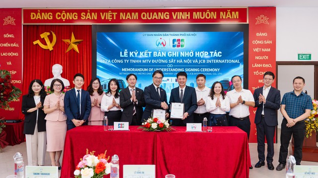 Hà Nội dự kiến thanh toán bằng thẻ JCB trên hai tuyến metro từ năm 2027 - Ảnh 1.