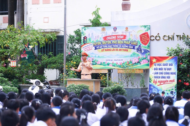 Đồng bộ giải pháp ngăn vi phạm giao thông từ trường học đến đường phố- Ảnh 4.
