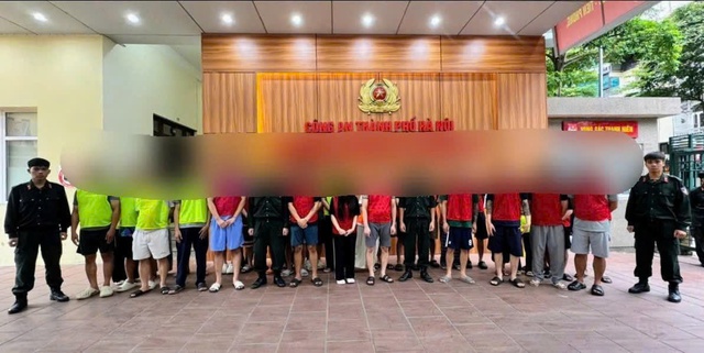 Khởi tố 21 bị can trong vụ buôn bán hàng cấm lĩnh vực y tế, mỹ phẩm- Ảnh 1.