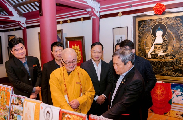 Chủ tịch UBND TP. Hà Nội kiểm tra công tác tổ chức Lễ hội Du lịch Chùa Hương- Ảnh 4. Chủ tịch UBND TP. Hà Nội kiểm tra công tác tổ chức Lễ hội Du lịch Chùa Hương- Ảnh 4.