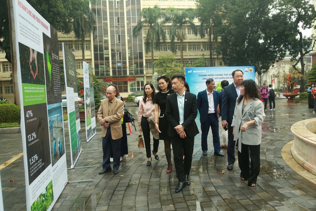 Thanh niên chung tay hành động ứng phó với biến đổi khí hậu và bảo vệ môi trường- Ảnh 3. Thanh niên chung tay hành động ứng phó với biến đổi khí hậu và bảo vệ môi trường- Ảnh 3.