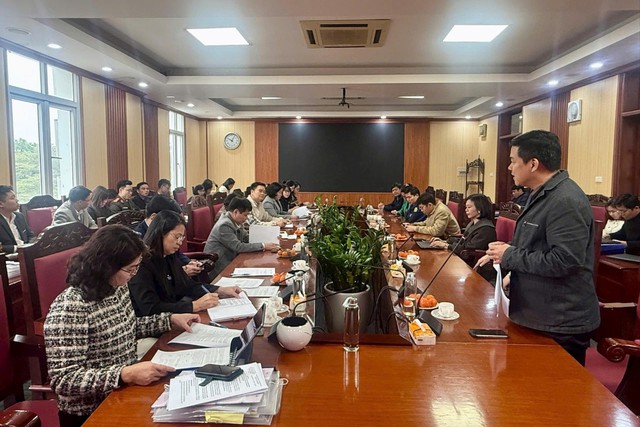 Tăng cường kiểm soát an toàn thực phẩm trước Tết Bính Ngọ- Ảnh 1. Tăng cường kiểm soát an toàn thực phẩm trước Tết Bính Ngọ- Ảnh 1.