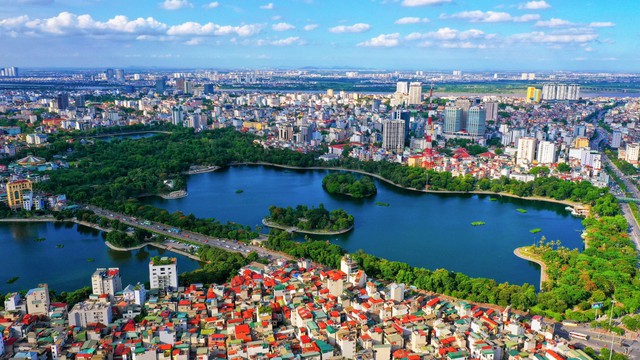 Thêm thẩm quyền mới cho Thủ đô: 'Cú hích' cho quản trị đô thị hiện đại- Ảnh 1. Thêm thẩm quyền mới cho Thủ đô: 'Cú hích' cho quản trị đô thị hiện đại- Ảnh 1.