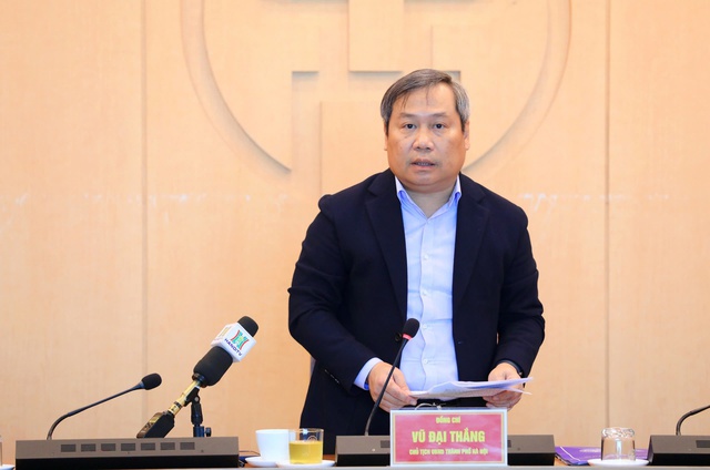 Chủ tịch UBND TP. Hà Nội: Xử nghiêm hành vi găm hàng, tích trữ xăng dầu để trục lợi- Ảnh 4.