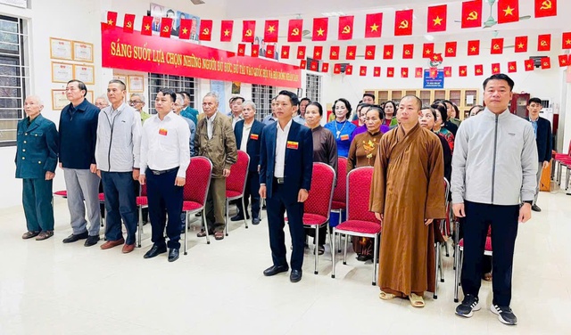 Cử tri Thủ đô phấn khởi tham gia ngày hội bầu cử của toàn dân- Ảnh 20.