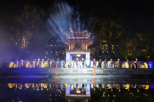 Hà Nội công bố nhiều sự kiện ý nghĩa nhân dịp 950 năm Quốc Tử Giám- Ảnh 1.