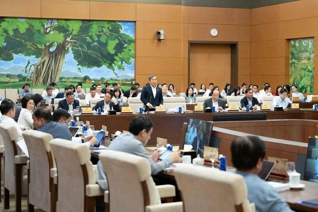 Luật Thủ đô (sửa đổi): Phân quyền tối đa và tự chủ toàn diện cho Hà Nội- Ảnh 1.