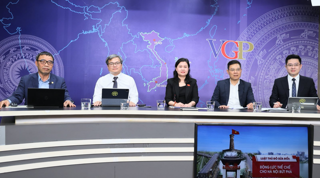 Tọa đàm 'Luật Thủ đô (sửa đổi): Động lực thể chế cho Hà Nội bứt phá'- Ảnh 1. Tọa đàm 'Luật Thủ đô (sửa đổi): Động lực thể chế cho Hà Nội bứt phá'- Ảnh 1.