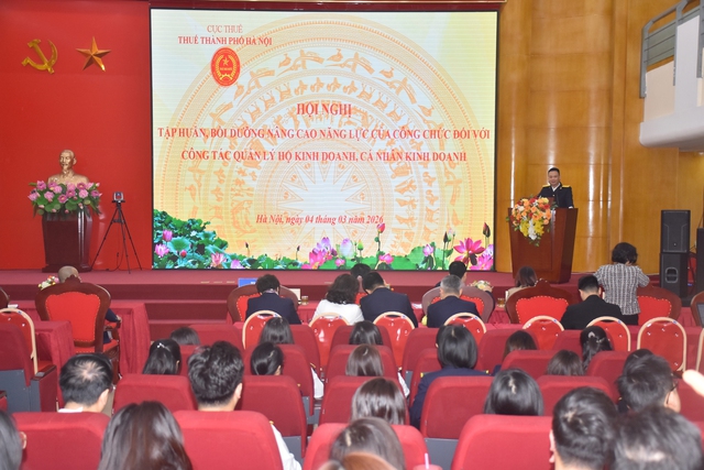 Thuế Hà Nội tập huấn đổi mới quản lý thuế, lấy người nộp thuế làm trung tâm- Ảnh 2.