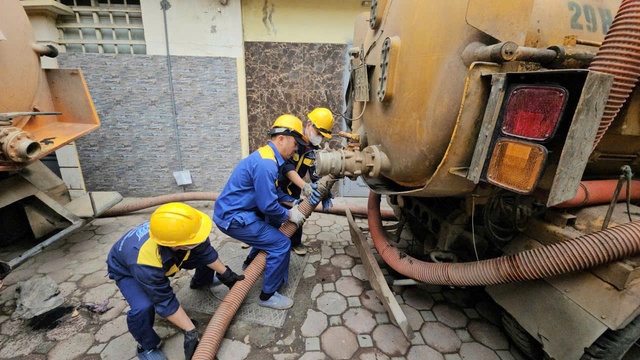 Hà Nội bảo đảm an toàn hệ thống thoát nước phục vụ ngày bầu cử - Ảnh 1.