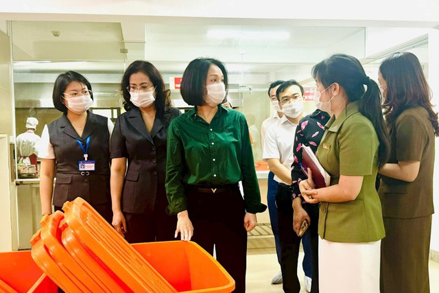 Nhiều mô hình hiệu quả về bảo đảm an toàn thực phẩm học đường- Ảnh 1.