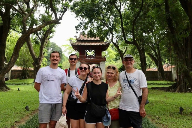 Du lịch Hà Nội nâng cao trải nghiệm để thu hút khách dịp nghỉ Lễ- Ảnh 3. Du lịch Hà Nội nâng cao trải nghiệm để thu hút khách dịp nghỉ Lễ- Ảnh 3.