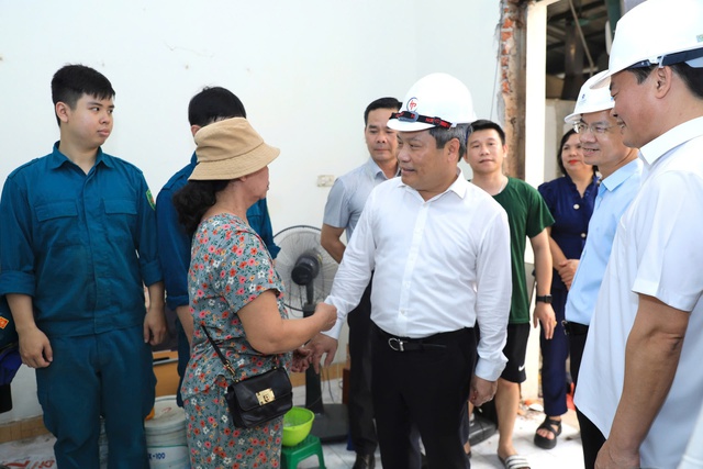 Quyết tâm hoàn thành cầu Tứ Liên và cầu Trần Hưng Đạo trong quý II/2027- Ảnh 2.