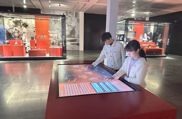 Đưa Bảo tàng Hà Nội trở thành điểm đến tiêu biểu của du lịch Thủ đô- Ảnh 2. Đưa Bảo tàng Hà Nội trở thành điểm đến tiêu biểu của du lịch Thủ đô- Ảnh 2.