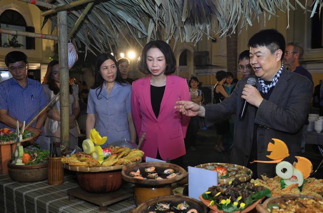 Ra mắt Cổng thông tin an toàn thực phẩm Hà Nội, thúc đẩy minh bạch và chuyển đổi số- Ảnh 3.