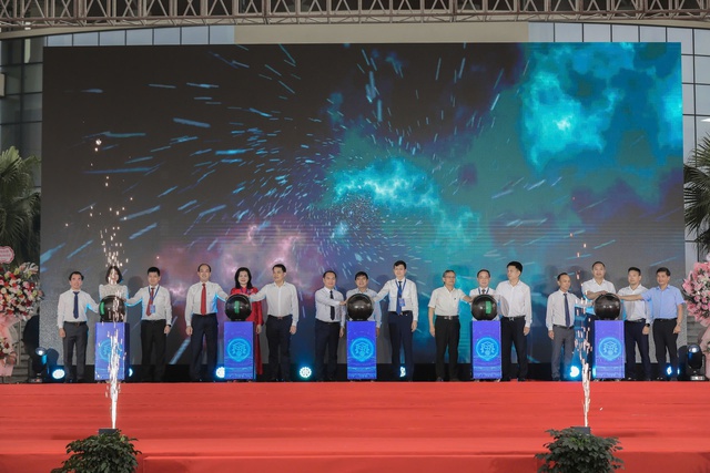 Gắn kết giáo dục nghề nghiệp với thị trường lao động: Đòn bẩy nâng cao chất lượng nhân lực Thủ đô- Ảnh 1.