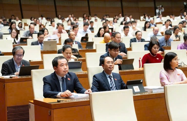 Quốc hội thông qua Luật Thủ đô (sửa đổi), trao 199 thẩm quyền đặc thù, vượt trội cho Hà Nội- Ảnh 2.