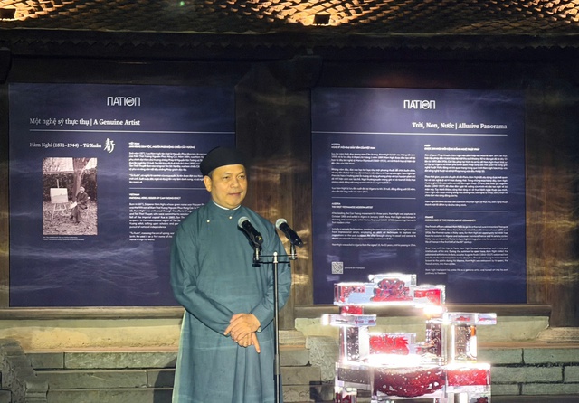 Khai mạc triển lãm ‘Trời, Non, Nước’ quy tụ 20 tác phẩm hội họa của vua Hàm Nghi- Ảnh 1.