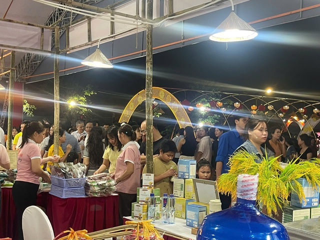 Khai mạc chương trình 'Tự hào Nông sản Việt' năm 2026- Ảnh 1.