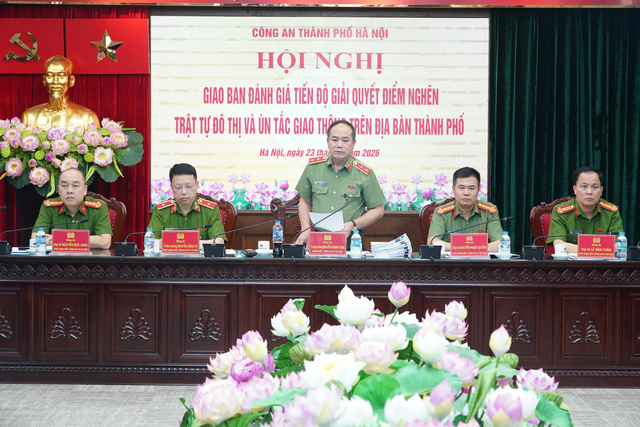 Giải quyết 'điểm nghẽn' trật tự đô thị, ùn tắc giao thông trên địa bàn TP. Hà Nội- Ảnh 1.