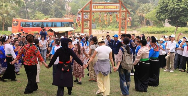 Nơi lưu giữ bản sắc văn hóa dân tộc - Ảnh 1.