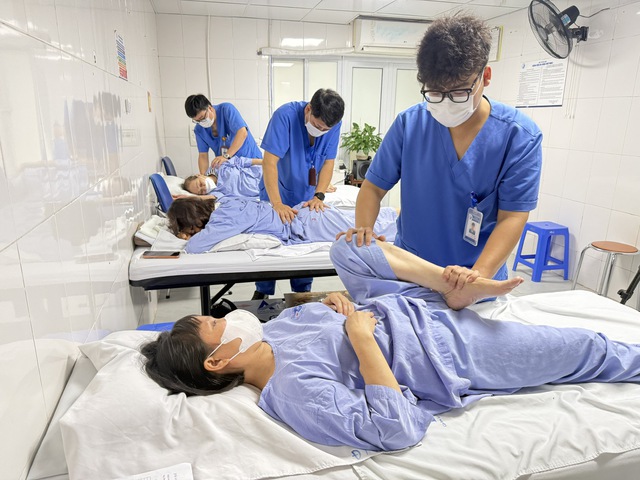 Khơi dậy tiềm năng y học cổ truyền trong chăm sóc sức khỏe- Ảnh 1.