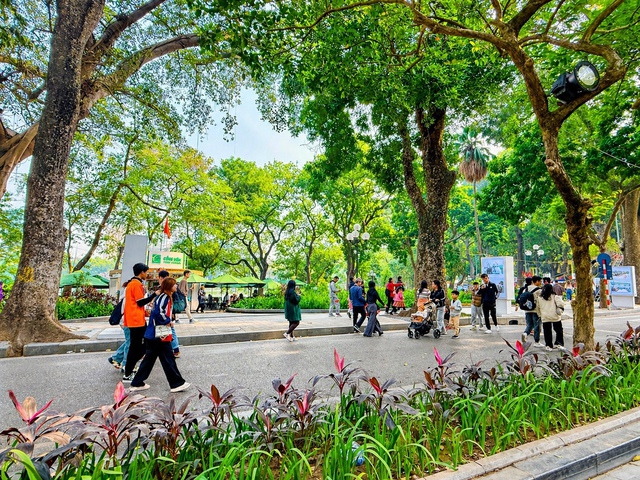 Dự báo thời tiết Hà Nội dịp nghỉ lễ 30/4 và 1/5/2026- Ảnh 1.